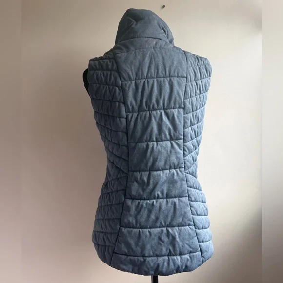 CALIA by Carrie Underwood Blue Quilted Puffer Vest S Athleisure Zip Lightweight - Picture 2 of 9
